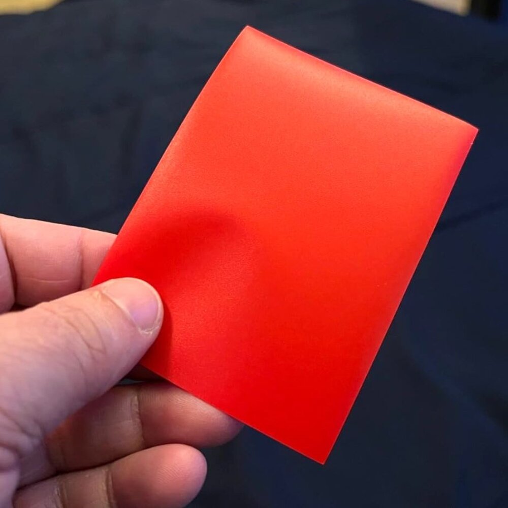 Soft Plastic Trading Card Sleeves, 100 Red / 100 Black NEW IN PACKAGE! - Picture 8 of 12